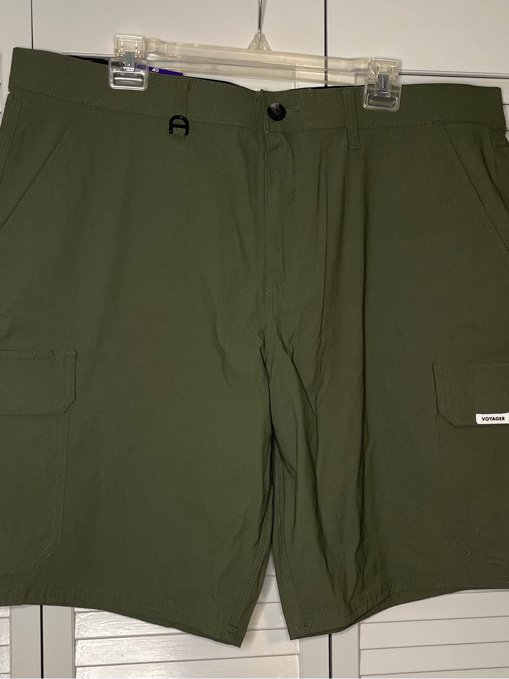 Voyager Men's Green Cargo Shorts